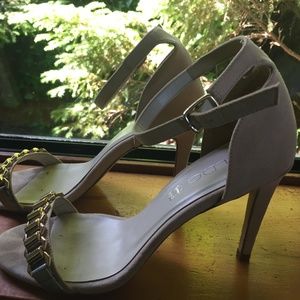 Toeless strap heels - gold and pink suede